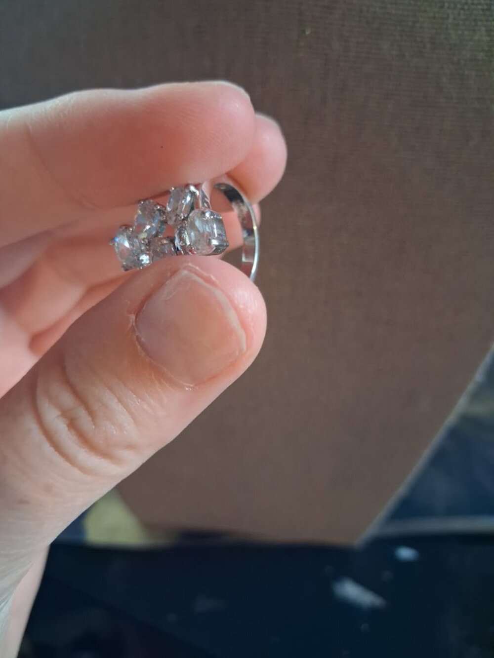 Unique ring - Picture 3 of 7